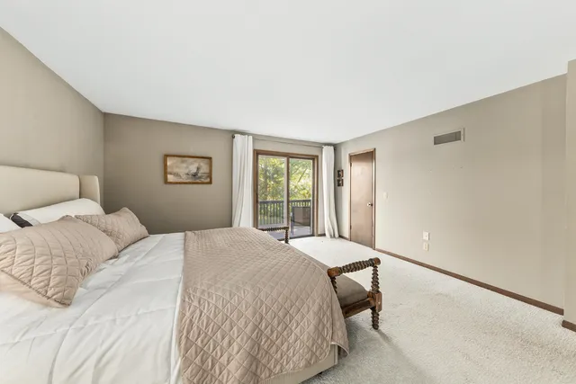 $549,900 | 715 Lochtyn Ridge, Wales, WI 53183