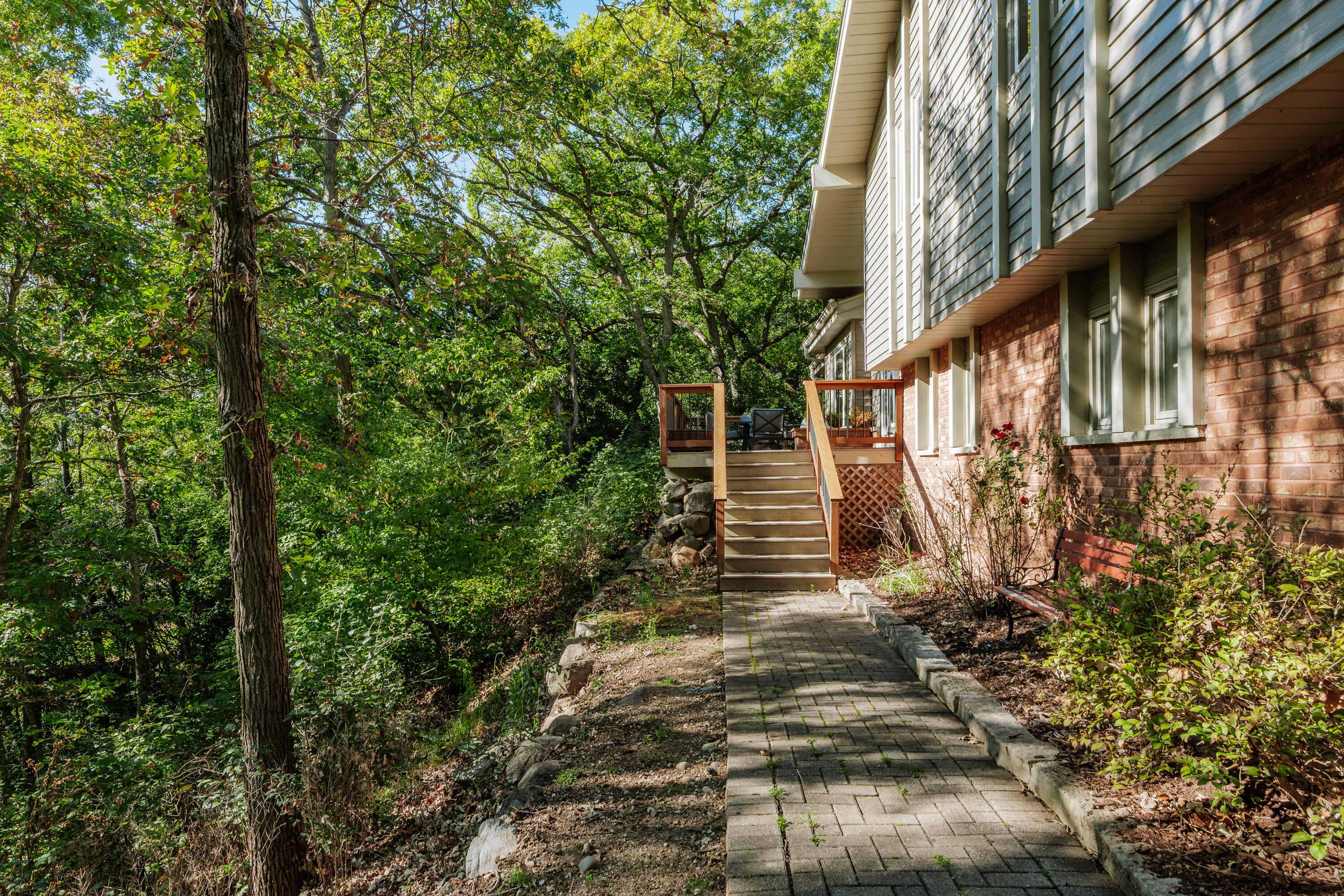 715 Lochtyn Ridge Wales, WI 53183 - Photo 5 of 59 715 Lochtyn Ridge4