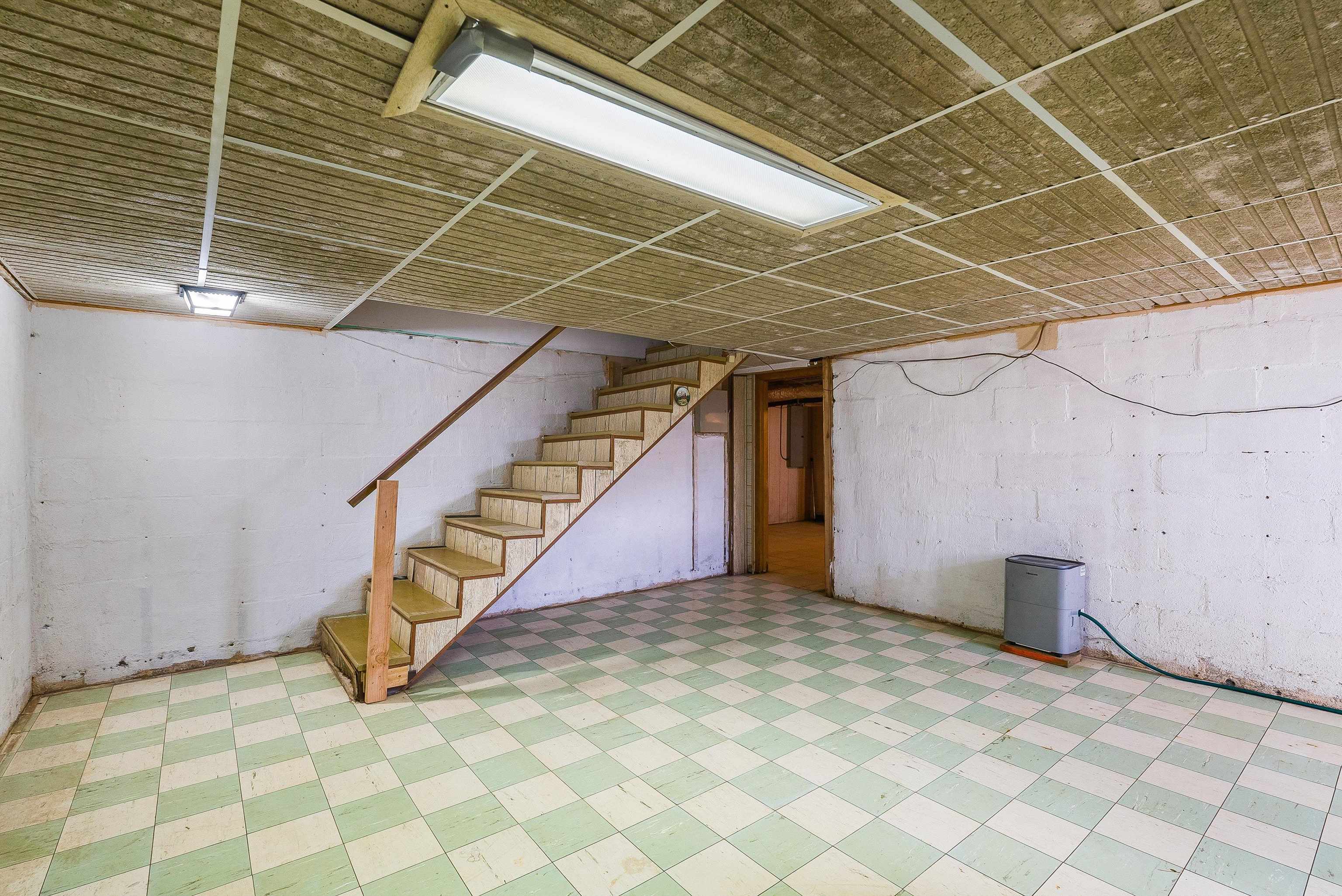 18753 Mt Pleasant Road Elkton, VA 22827 - Photo 29 of 34 a view of a backyard