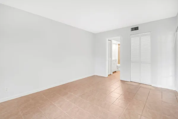 $2,250 | 490 Northwest 20th Street, Unit 1030, Boca Raton, FL 33431