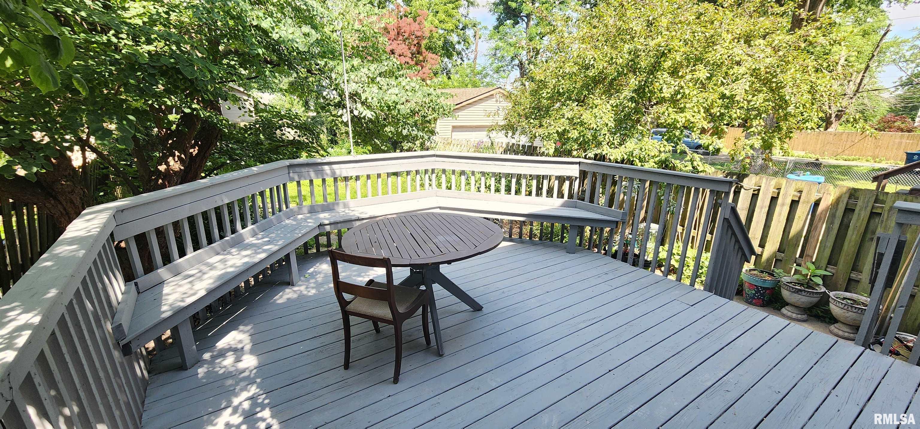 1427 South 4th Street Springfield, IL 62703 - Photo 11 of 40 Gallery Image 11