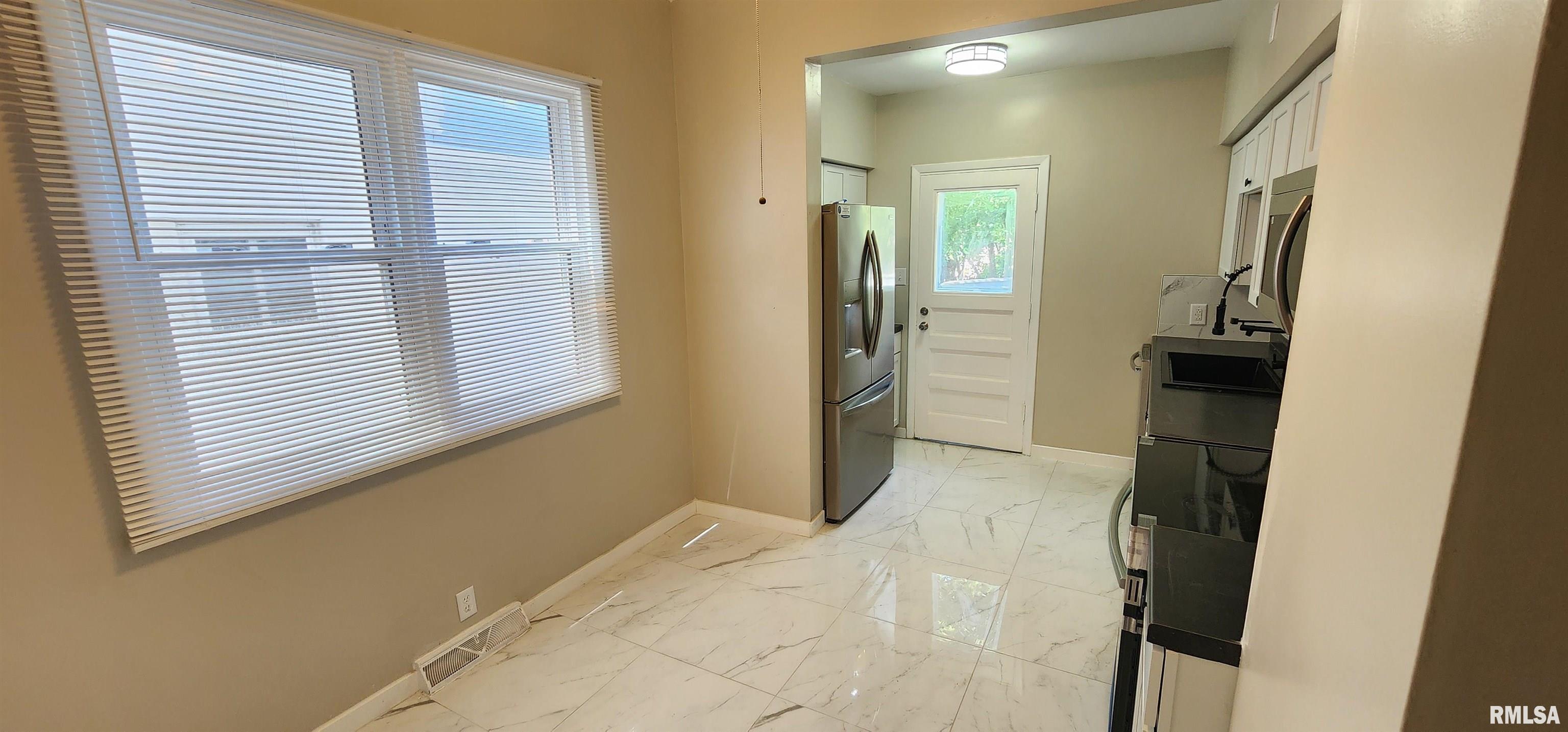 1427 South 4th Street Springfield, IL 62703 - Photo 23 of 40 Gallery Image 23