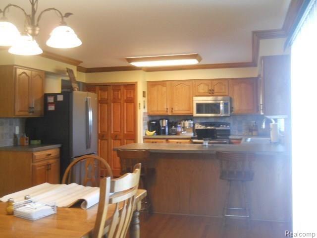 1413 Capac Road Allenton, MI 48002 - Photo 21 of 47
