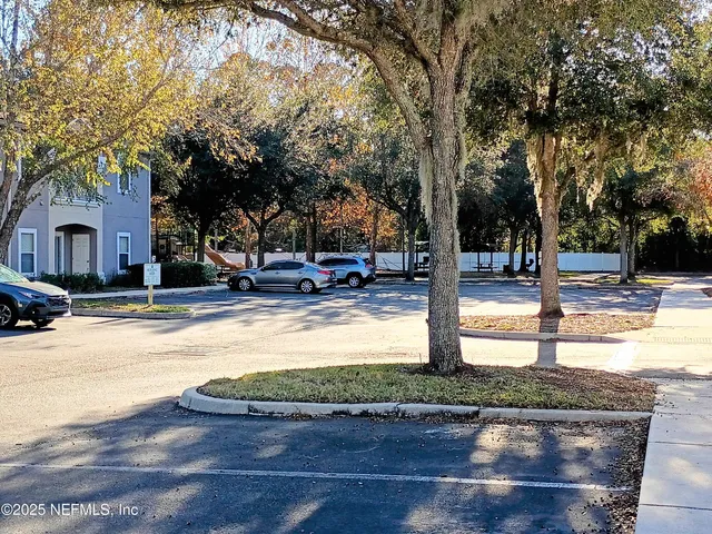 $1,200 | 6106 Maggies Circle, Unit 106, Jacksonville, FL 32244