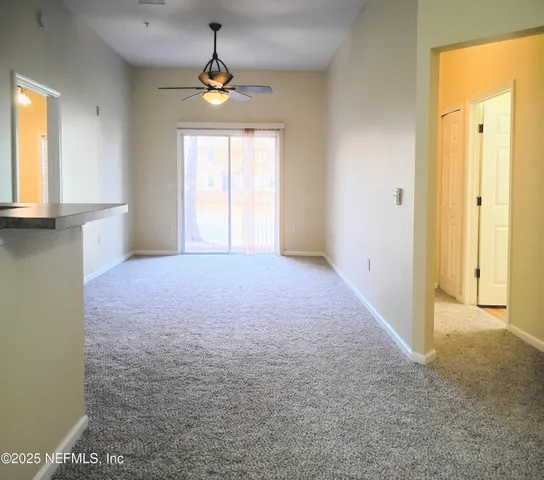 $1,200 | 6106 Maggies Circle, Unit 106, Jacksonville, FL 32244