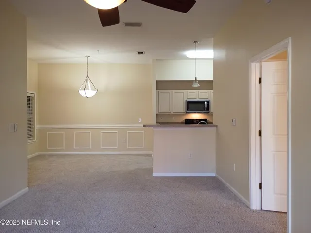 $1,200 | 6106 Maggies Circle, Unit 106, Jacksonville, FL 32244