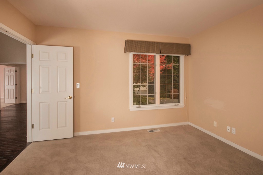 5556 Canvasback Road, Unit 8 Blaine, WA 98230 - Photo 14 of 25