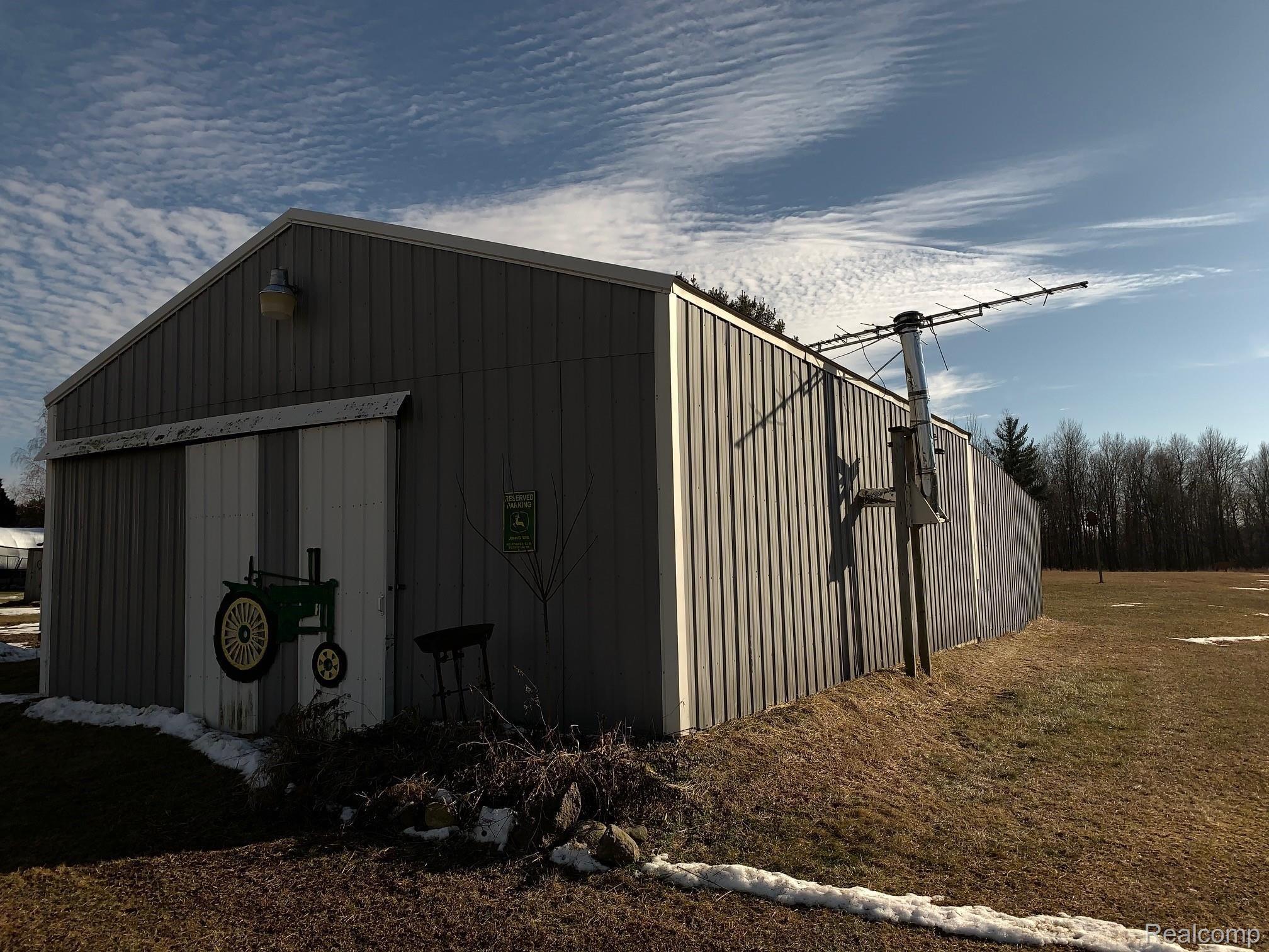 2036 Johnson Mill Road North Branch, MI 48461 - Photo 15 of 16 IMG_3368.jpg