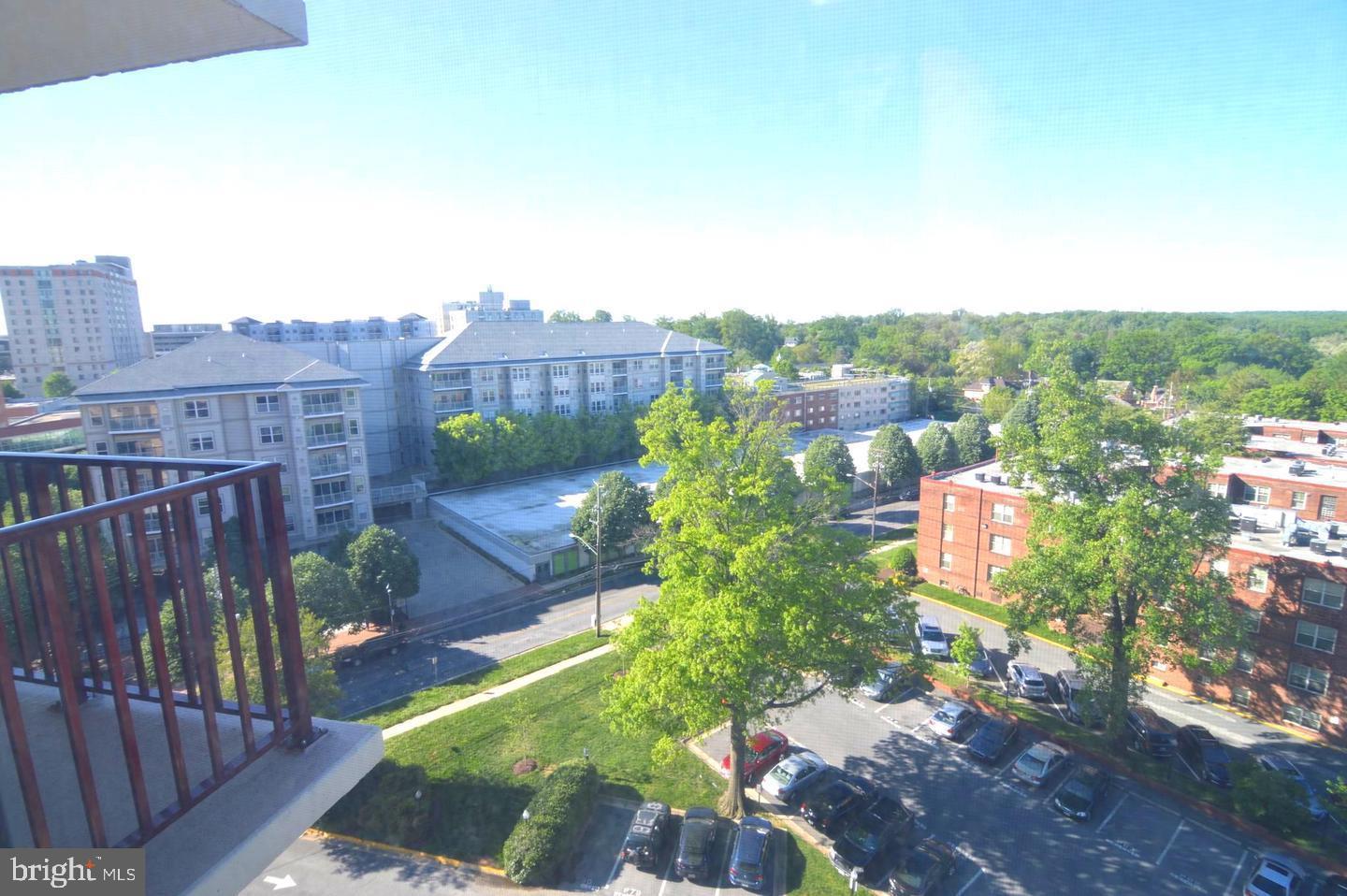 1220 Blair Mill Road, Unit 1007 Silver Spring, MD 20910 - Photo 15 of 27 a view of a city