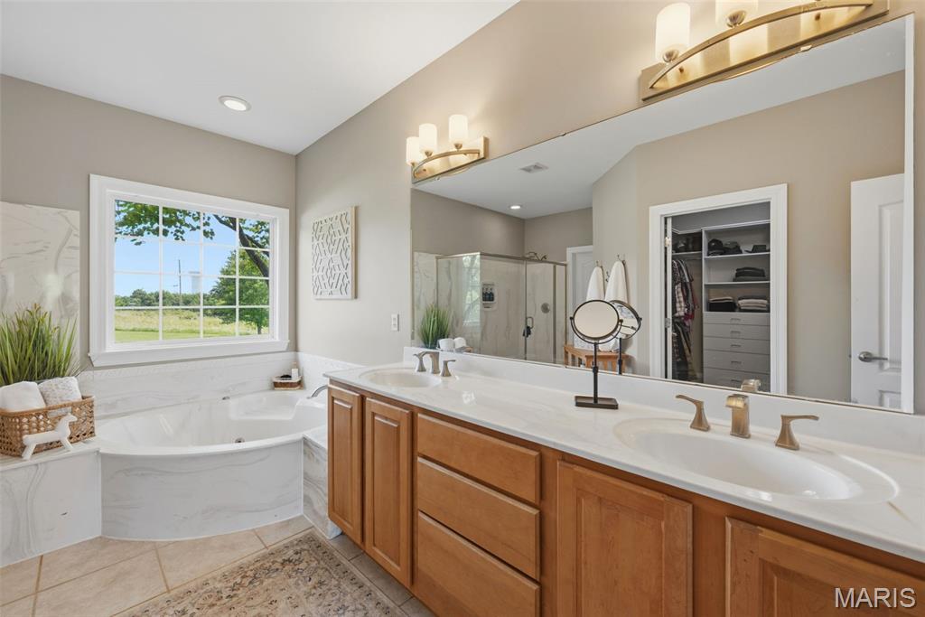 29401 Old Cotton Road Foristell, MO 63348 - Photo 46 of 94