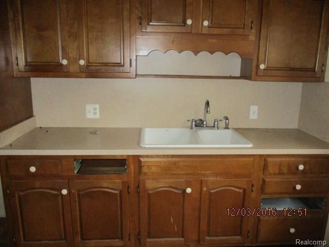 815 Neff Road Grosse Pointe, MI 48230 - Photo 23 of 32
