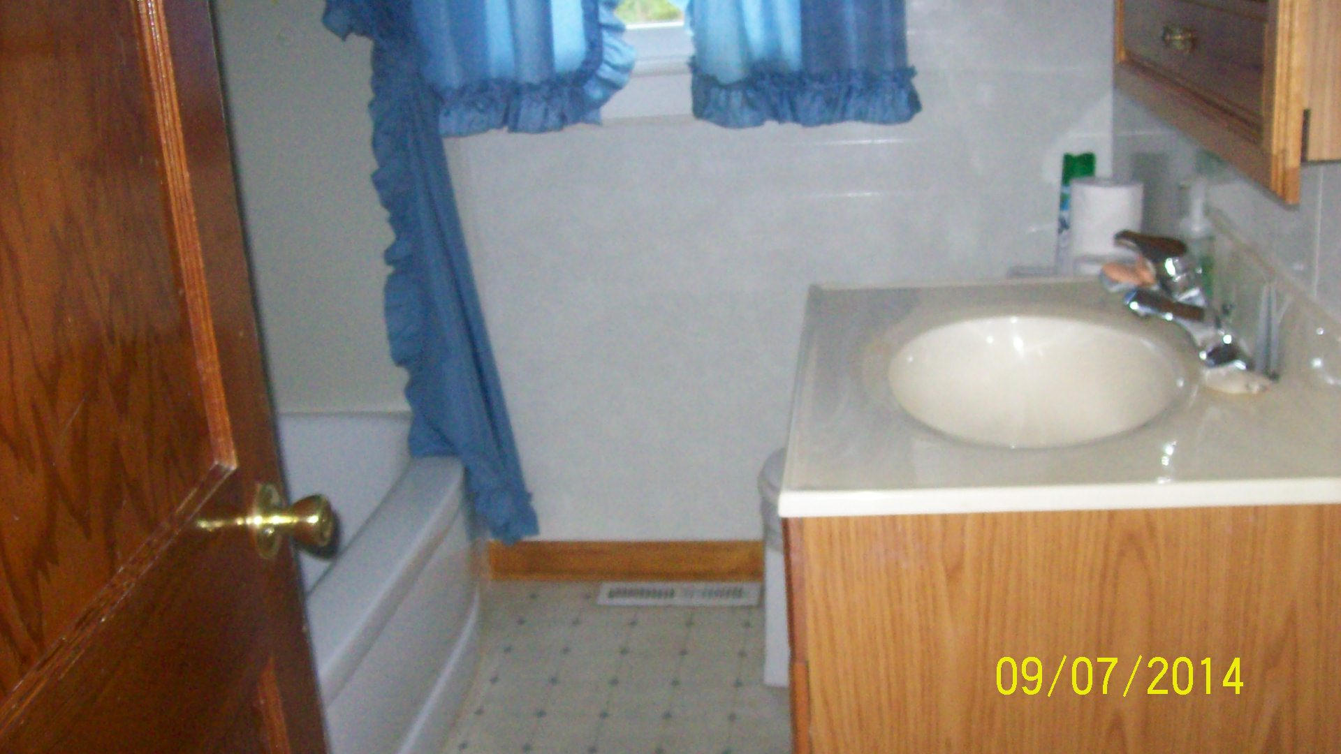 41 Ruritan Road Rocky Mount, VA 24151 - Photo 16 of 22 Bath
