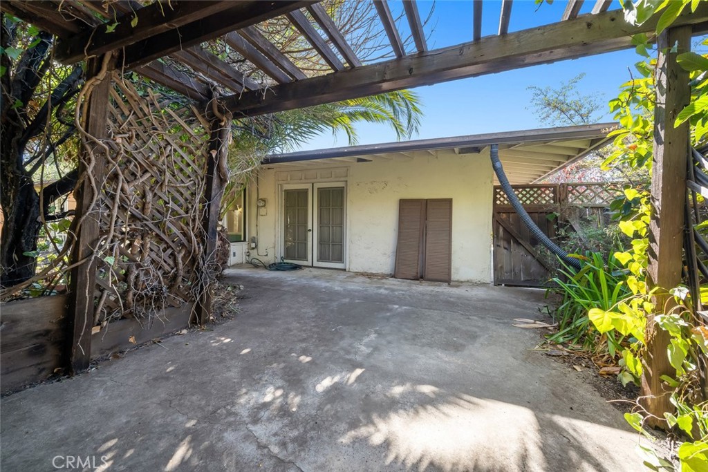 1178 San Carlos Drive San Luis Obispo, CA 93401 - Photo 17 of 32 a view of a house with a yard