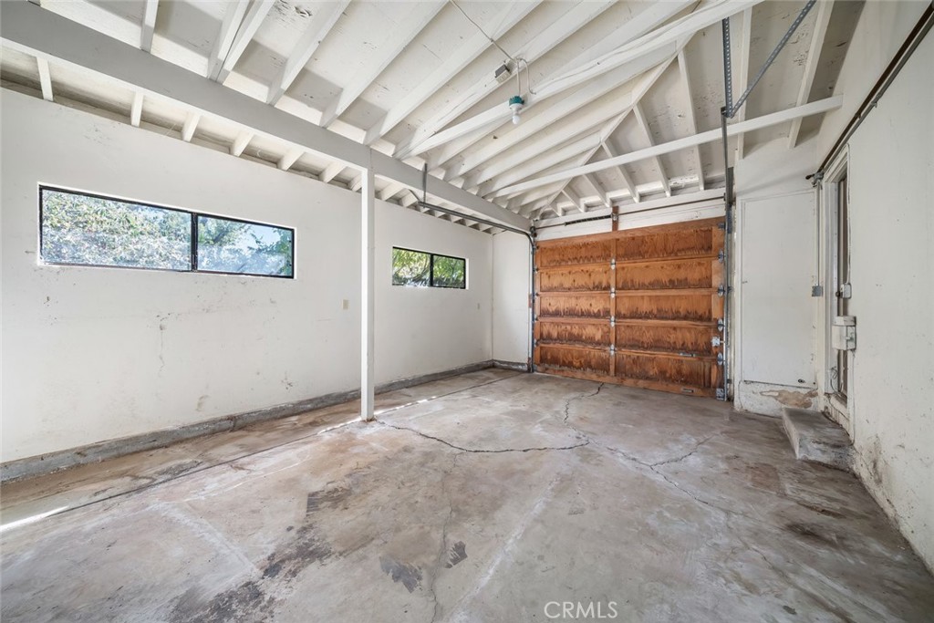 1178 San Carlos Drive San Luis Obispo, CA 93401 - Photo 23 of 32 a view of room with stairs