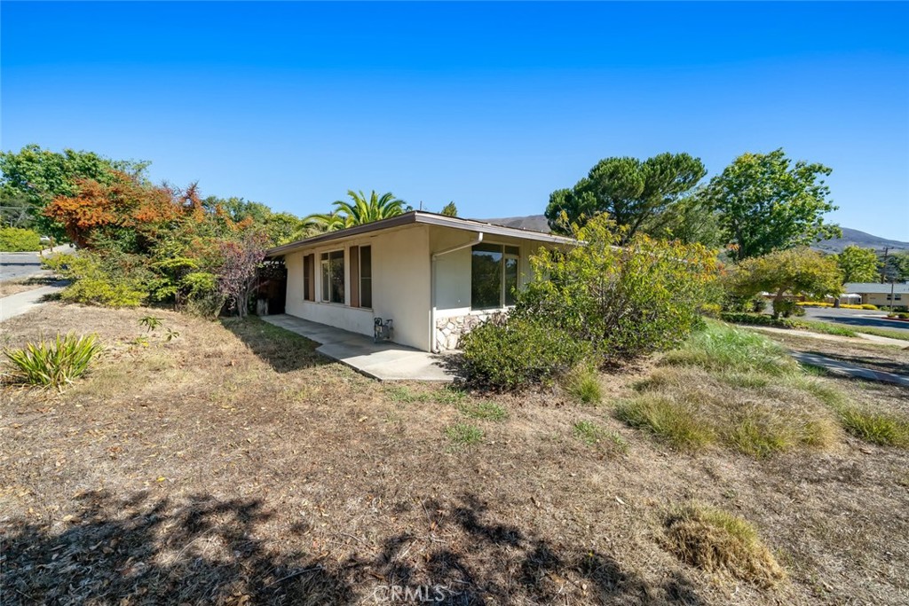 1178 San Carlos Drive San Luis Obispo, CA 93401 - Photo 28 of 32 a view of a house with a yard