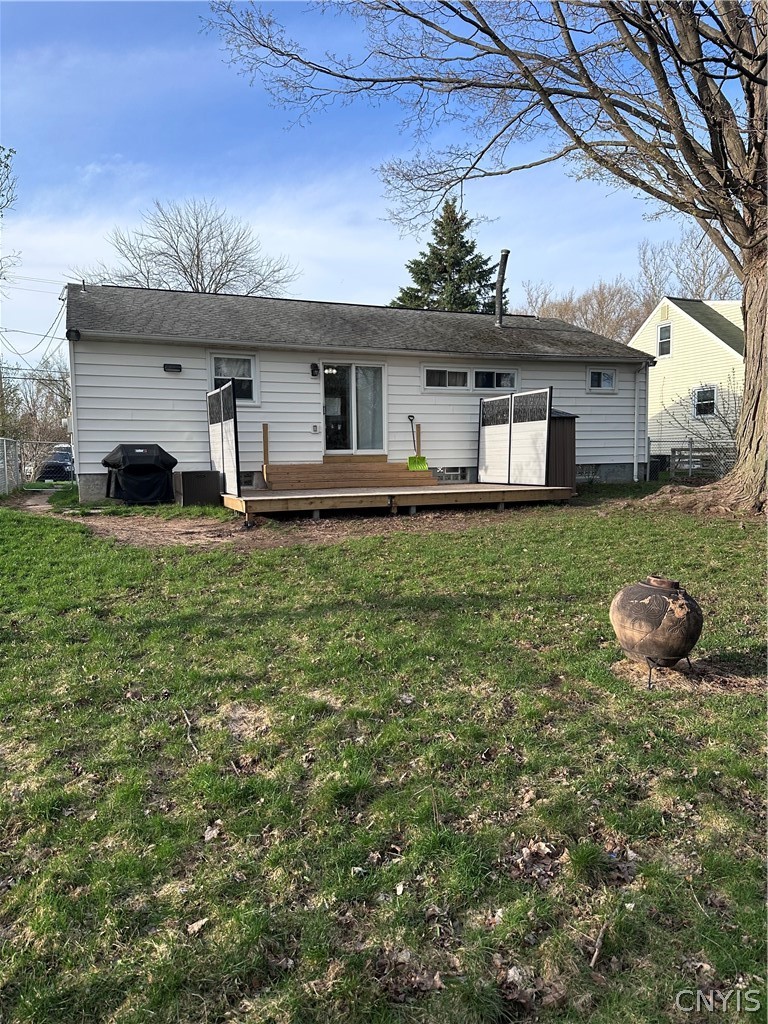 205 Rita Drive Clay, NY 13212 - Photo 2 of 26
