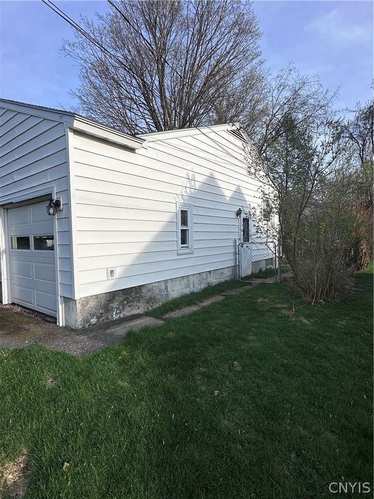 205 Rita Drive Clay, NY 13212 - Photo 24 of 26