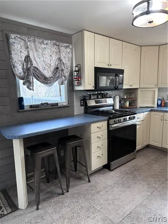 $210,000 | 205 Rita Drive, Clay, NY 13212