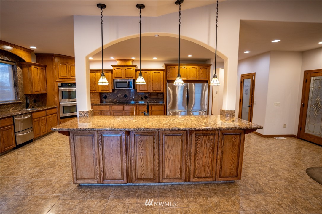 3495 Wild Goose Road Northeast Moses Lake, WA 98837 - Photo 14 of 38 Gallery Image 14