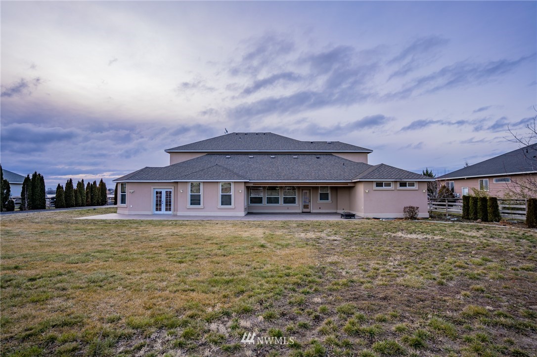 3495 Wild Goose Road Northeast Moses Lake, WA 98837 - Photo 3 of 38 Gallery Image 3