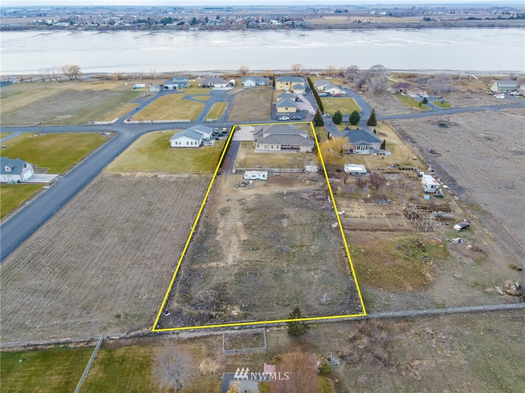 3495 Wild Goose Road Northeast Moses Lake, WA 98837 - Photo 8 of 38 Gallery Image 8