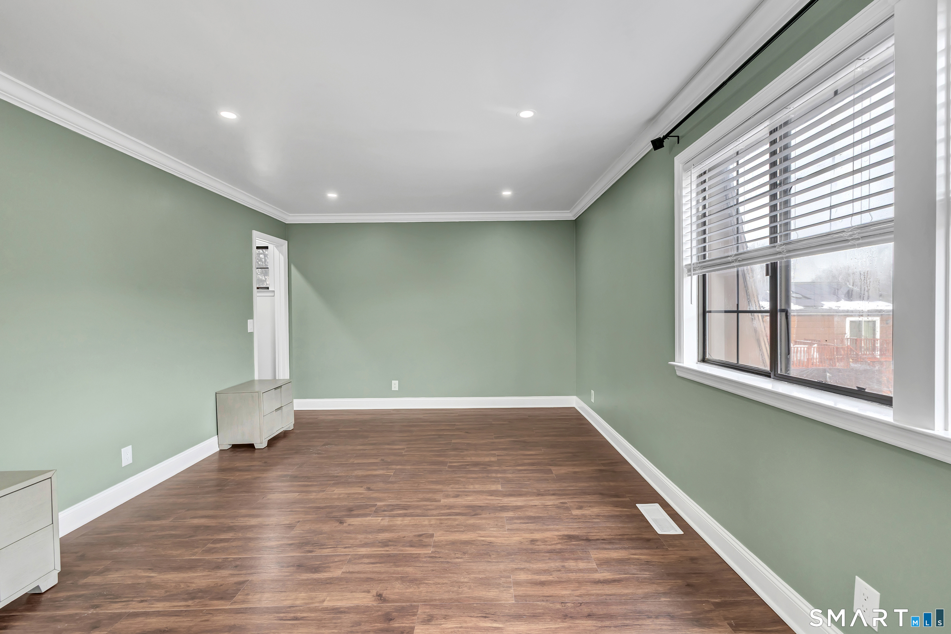 202 Soundview Avenue, Unit 60 Stamford, CT 06902 - Photo 15 of 35