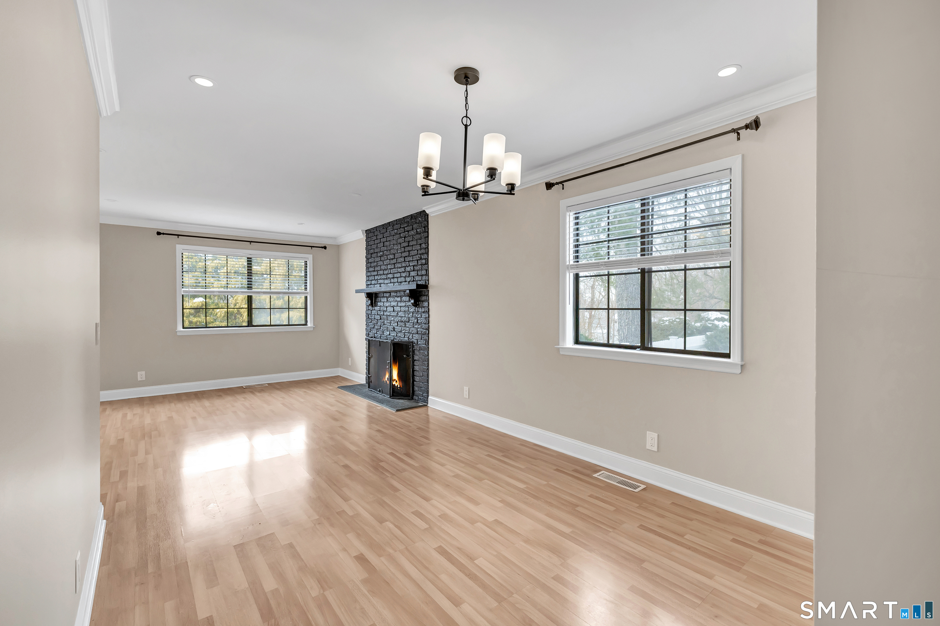 202 Soundview Avenue, Unit 60 Stamford, CT 06902 - Photo 5 of 35