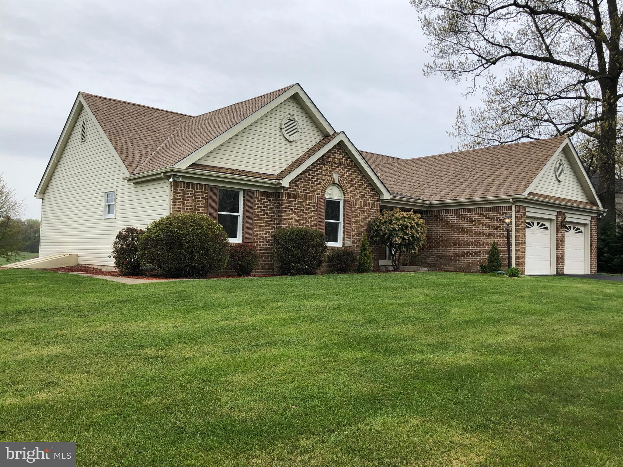 12491 Jesse Smith Road Mount Airy, MD 21771 - Photo 2 of 21 Gallery Image 2
