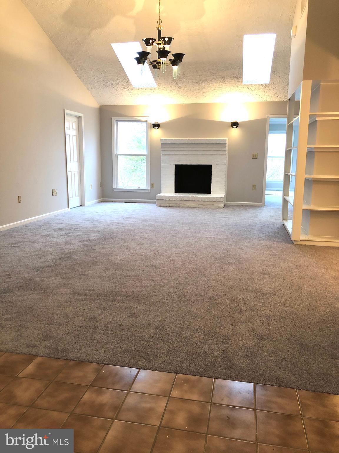 12491 Jesse Smith Road Mount Airy, MD 21771 - Photo 9 of 21 Gallery Image 9