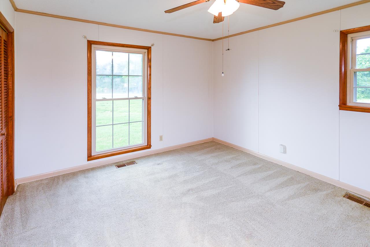 286 Howell Hill Road Kelso, TN 37348 - Photo 16 of 28