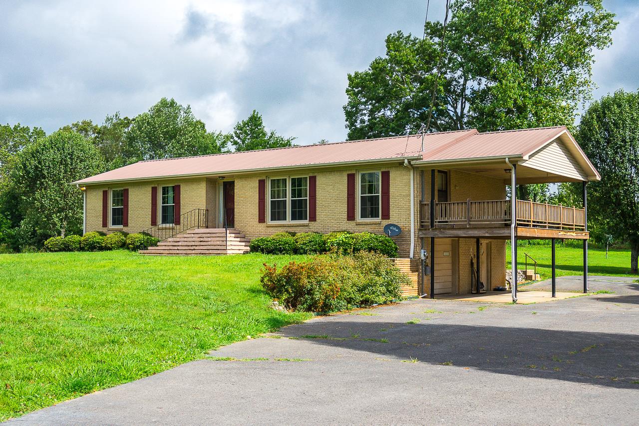 286 Howell Hill Road Kelso, TN 37348 - Photo 2 of 28