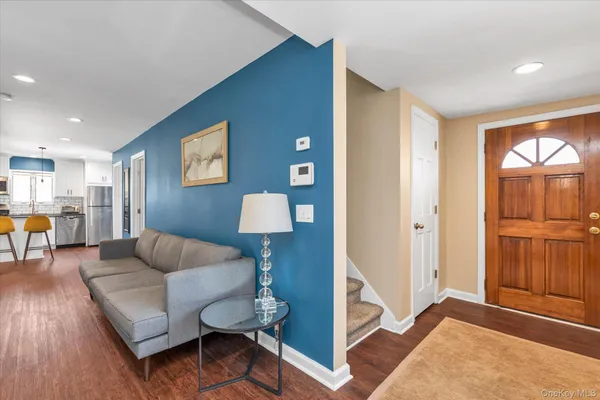 $769,000 | 491 Oakland Avenue, Cedarhurst, NY 11516