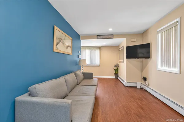 $769,000 | 491 Oakland Avenue, Cedarhurst, NY 11516