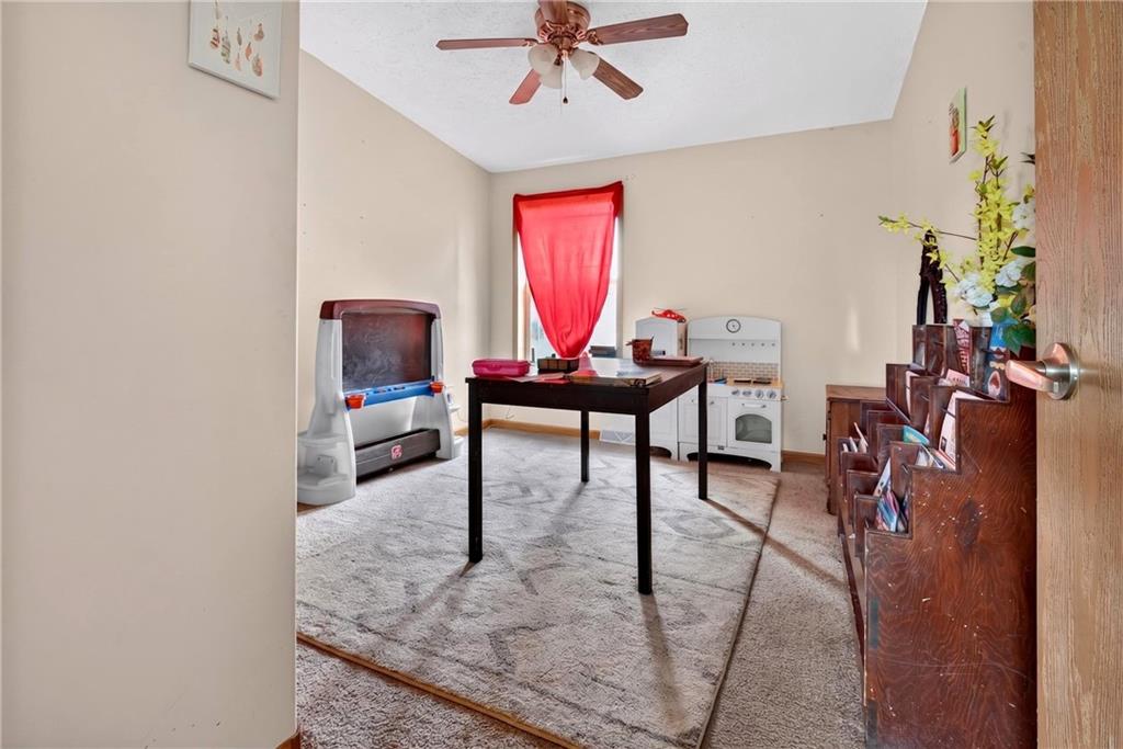 4713 Southeast Lostine Road Columbus, KS 66725 - Photo 52 of 56