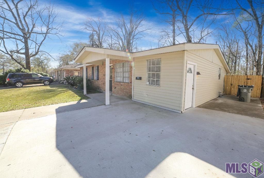 226 Lafitte Drive Baton Rouge, LA 70819 - Photo 2 of 14