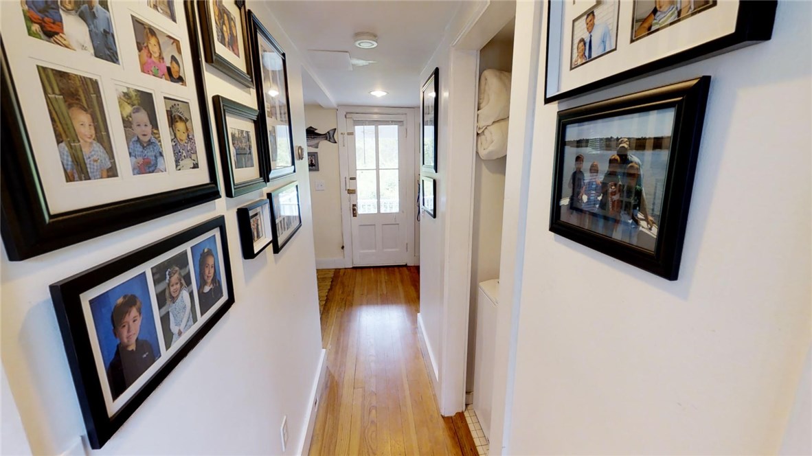 33 Noyes Neck Road Westerly, RI 02891 - Photo 12 of 34 Gallery Image 12