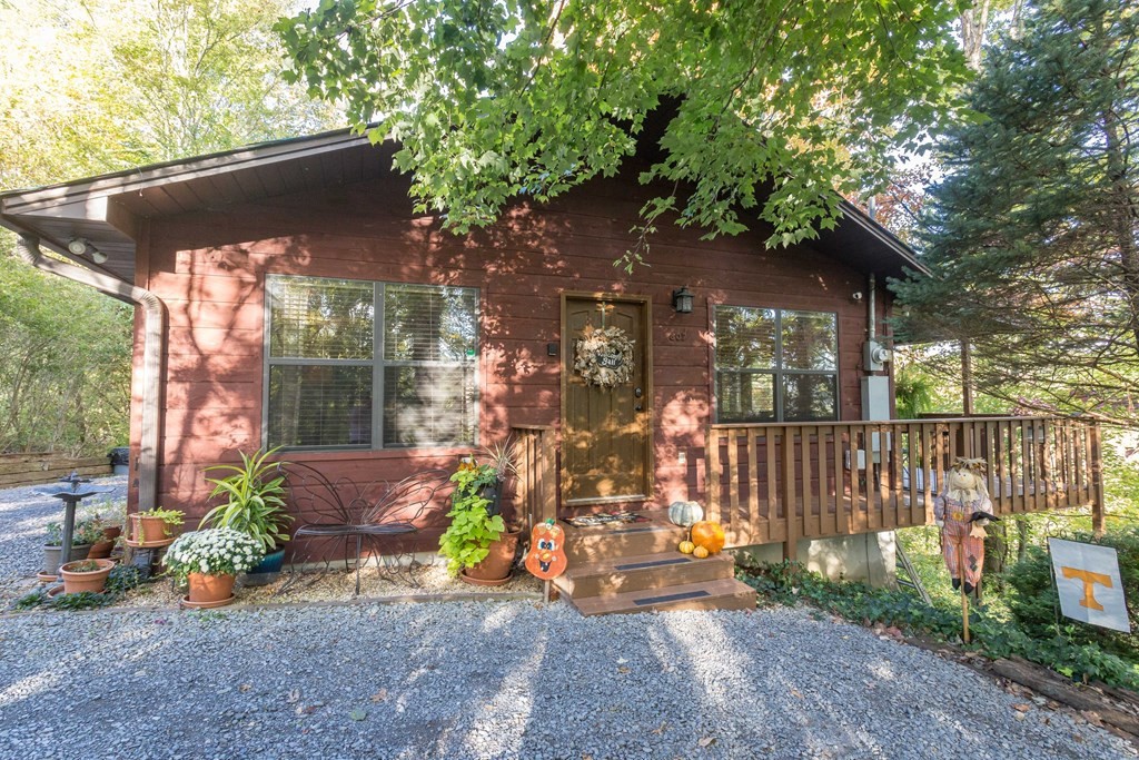 807 South New Era Road Sevierville, TN 37862 - Photo 2 of 33