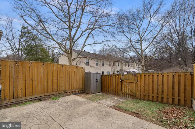 $363,900 | 18656 Winding Creek Place, Germantown, MD 20874