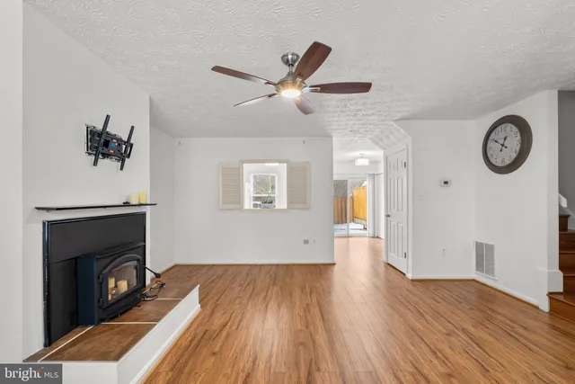 $363,900 | 18656 Winding Creek Place, Germantown, MD 20874