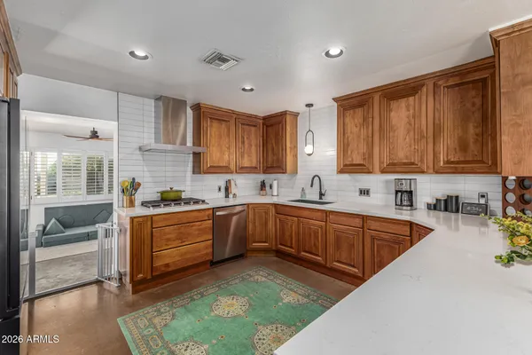 $615,000 | 5748 North 12th Place, Phoenix, AZ 85014