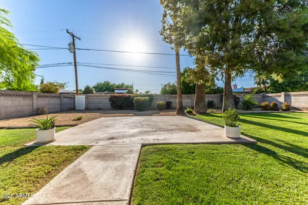 $615,000 | 5748 North 12th Place, Phoenix, AZ 85014