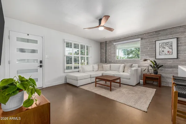 $615,000 | 5748 North 12th Place, Phoenix, AZ 85014