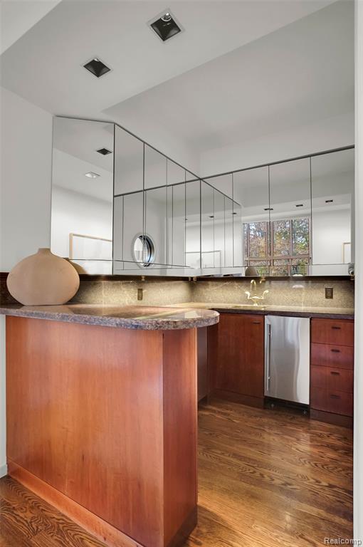 1335 Trowbridge Road Bloomfield Hills, MI 48304 - Photo 26 of 70