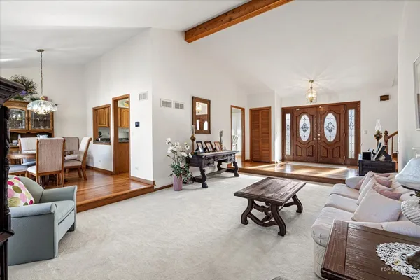 $634,000 | 462 Mulberry Lane, Wood Dale, IL 60191