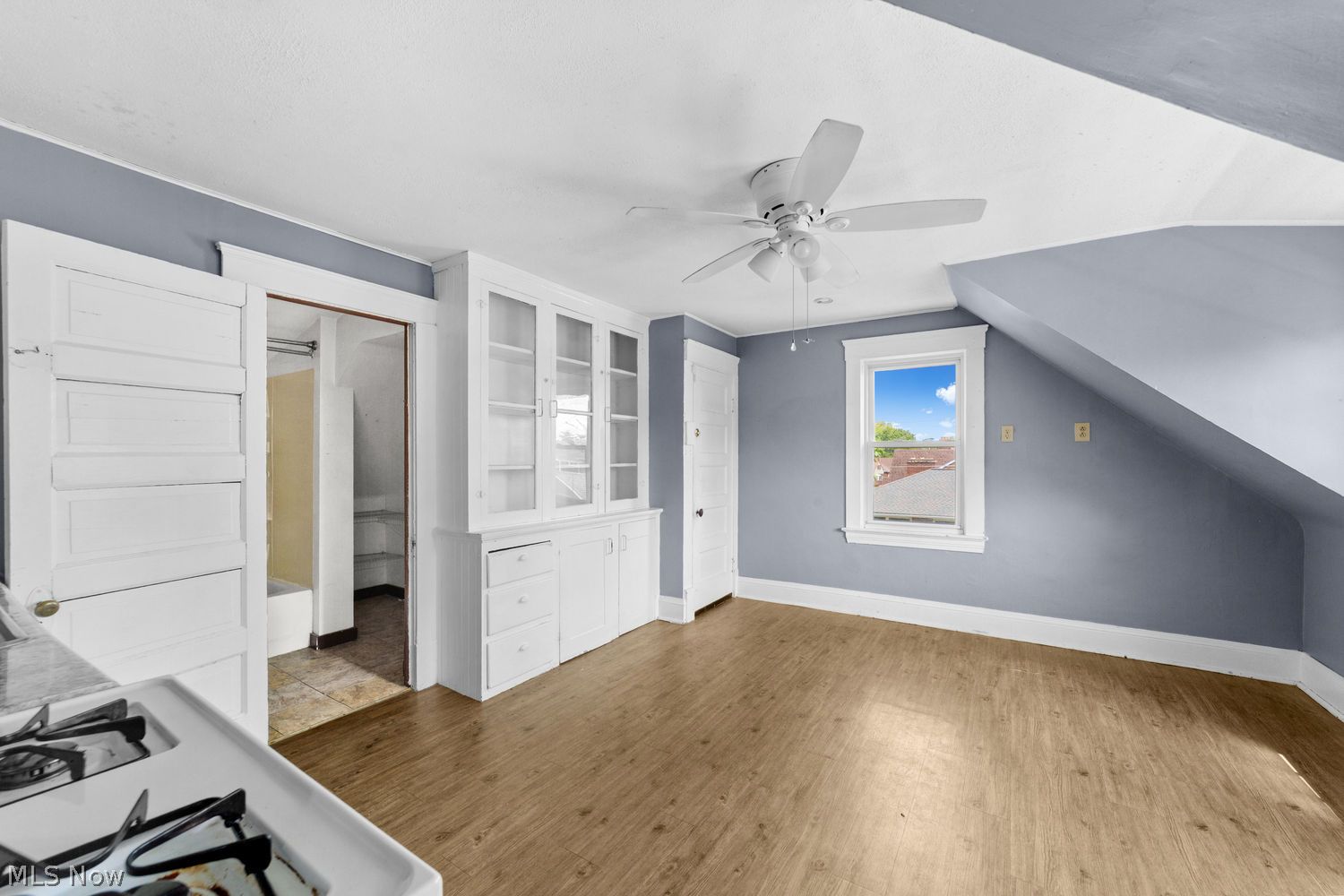 5977 Ridge Road Parma, OH 44129 - Photo 6 of 30 Gallery Image 6