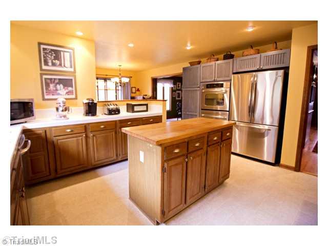 1581 Rhodes Road Eden, NC 27288 - Photo 6 of 16 Kitchen. New appliances, huge island, beautiful breakfast area. Large panty