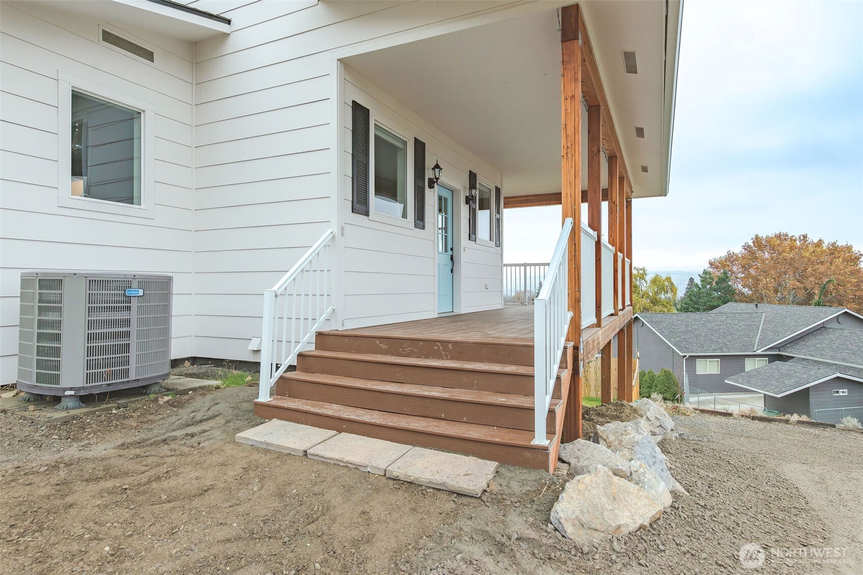 1900 Cumbo Court Wenatchee, WA 98801 - Photo 27 of 33 a view of entryway
