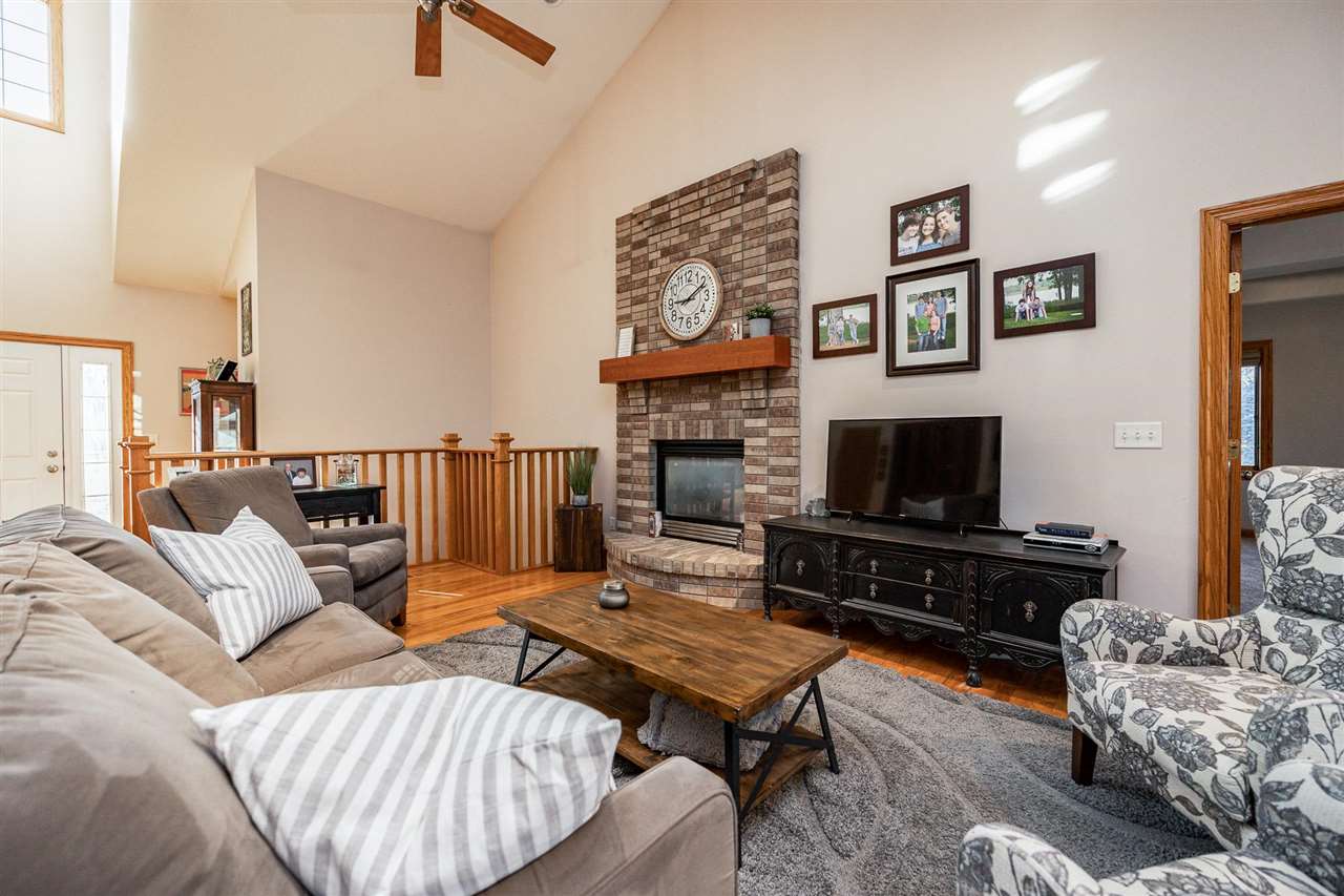 2627 Anchorage Road Northeast Solon, IA 52333 - Photo 10 of 55 Gallery Image 10