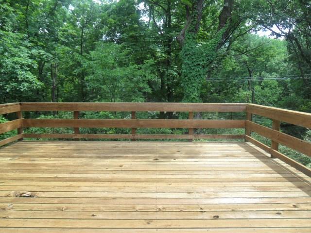 6005 Hickory Valley Road Nashville, TN 37205 - Photo 18 of 19 LARGE DECK