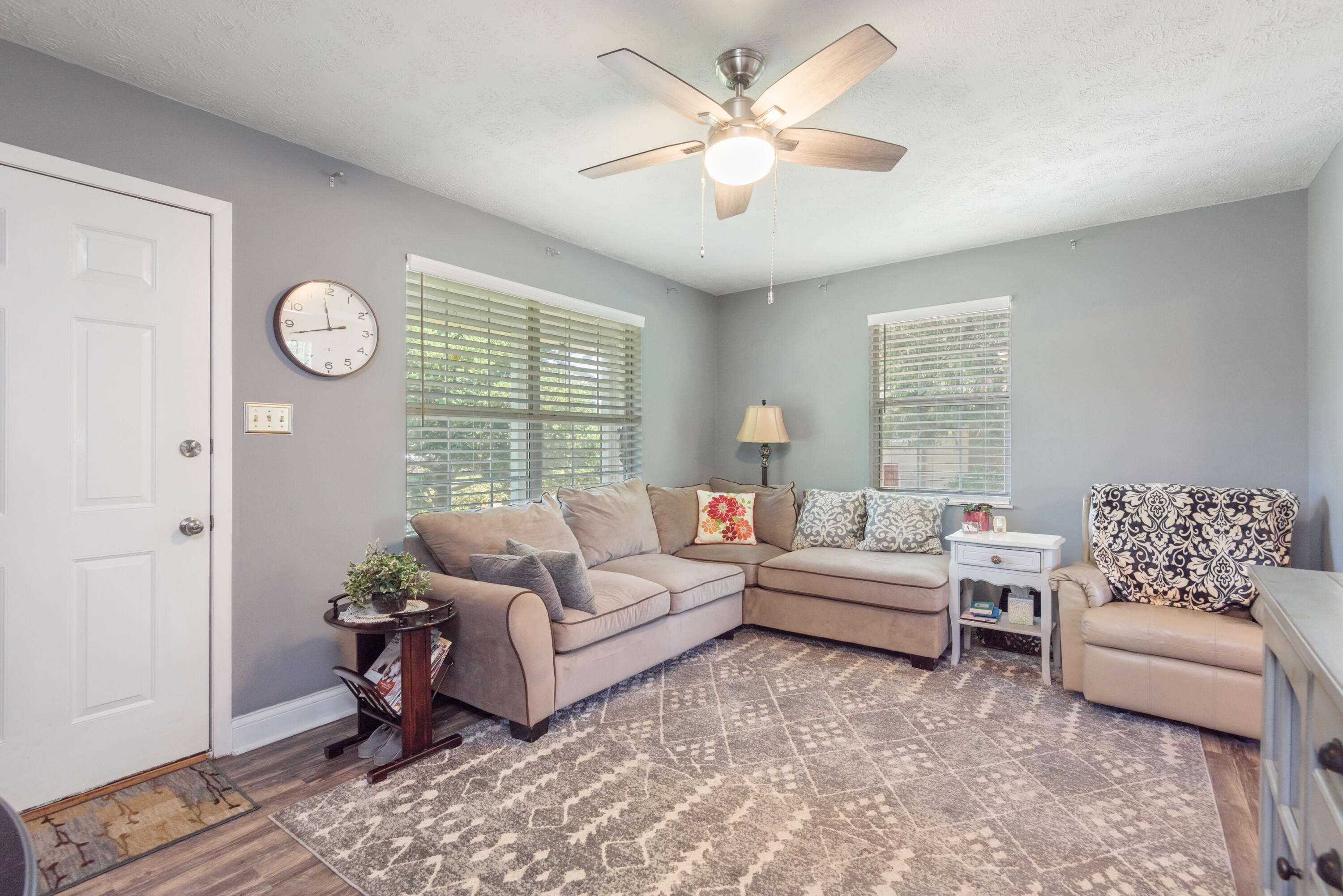 4915 Rowan Road Knoxville, TN 37912 - Photo 8 of 24 4915RowanRd-21